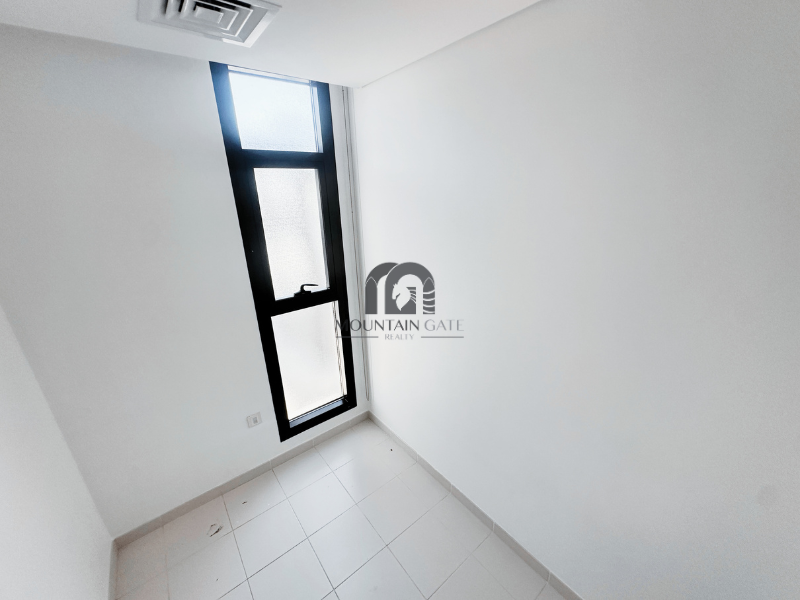Corner Unit| Spacious| No Service charge| Vacant 4BR Al Tai Mountain Gate
