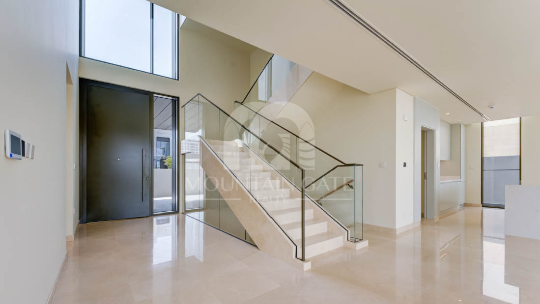 Ultra-Luxury Address Hillcrest Villa l Dubai Hills 5BR Dubai Hills Estate Mountain Gate