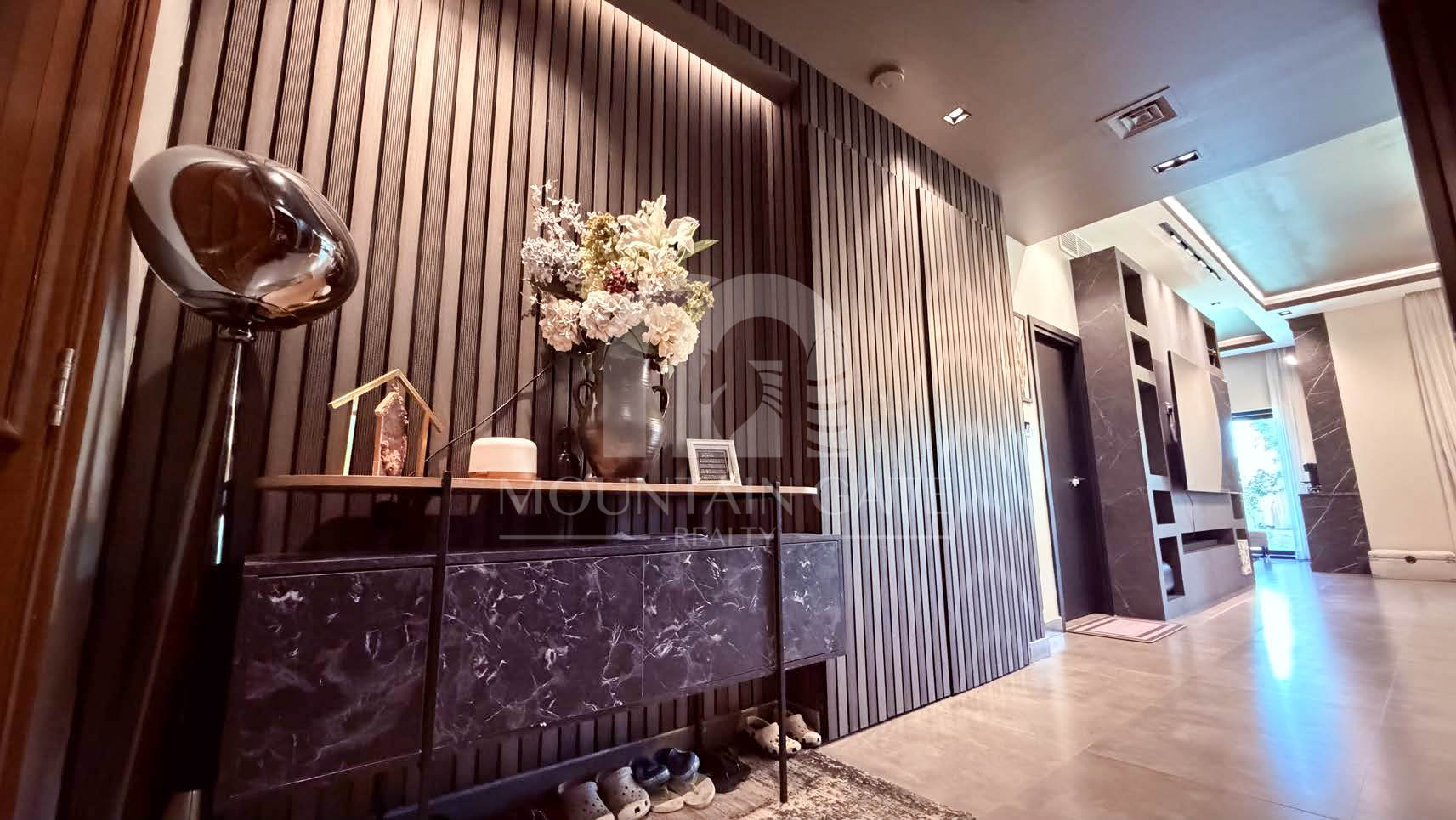 Furnished Stand Alone Villa Single row 4BR Dubai Land Mountain Gate