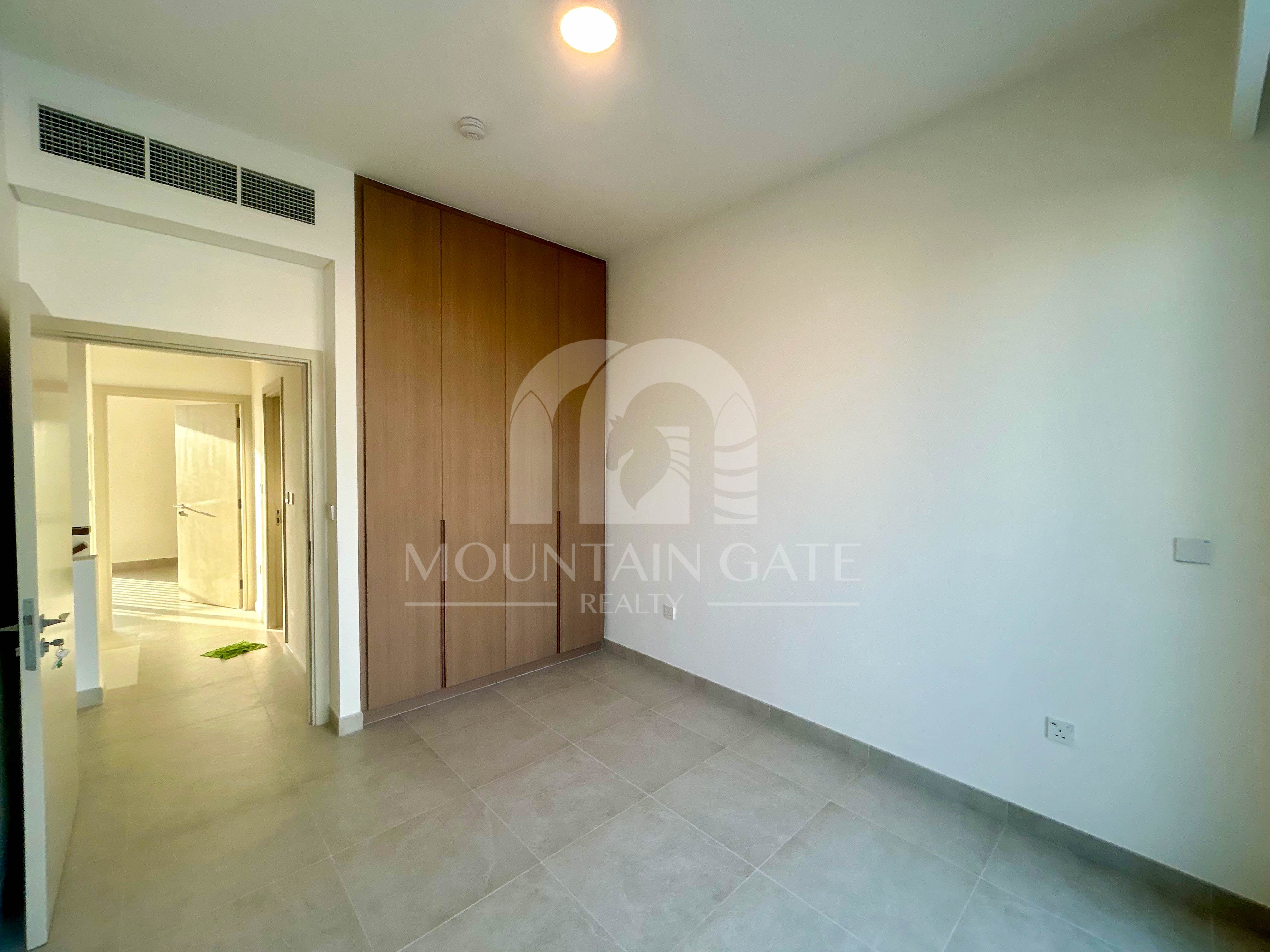 Single Row | Garden Home | Family Living | Q3 2026 3BR The Valley Mountain Gate
