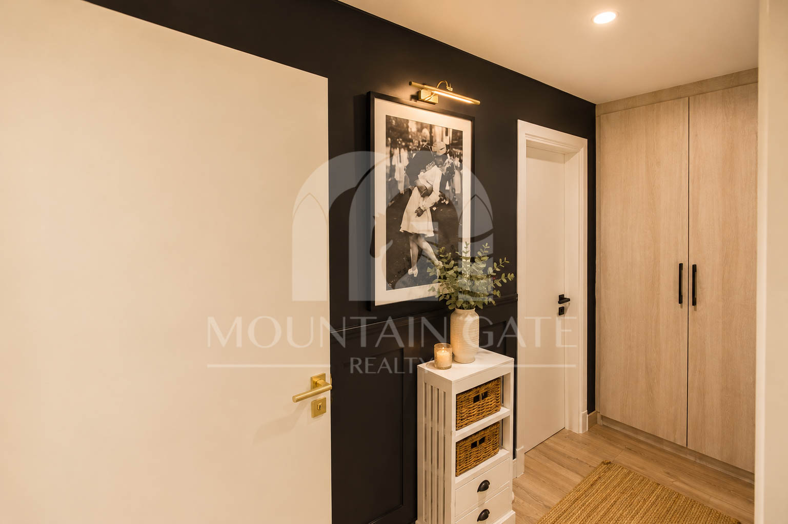 VOT | Furnished | Upgraded | Spacious Layout 1BR Jumeirah Village Circle Mountain Gate