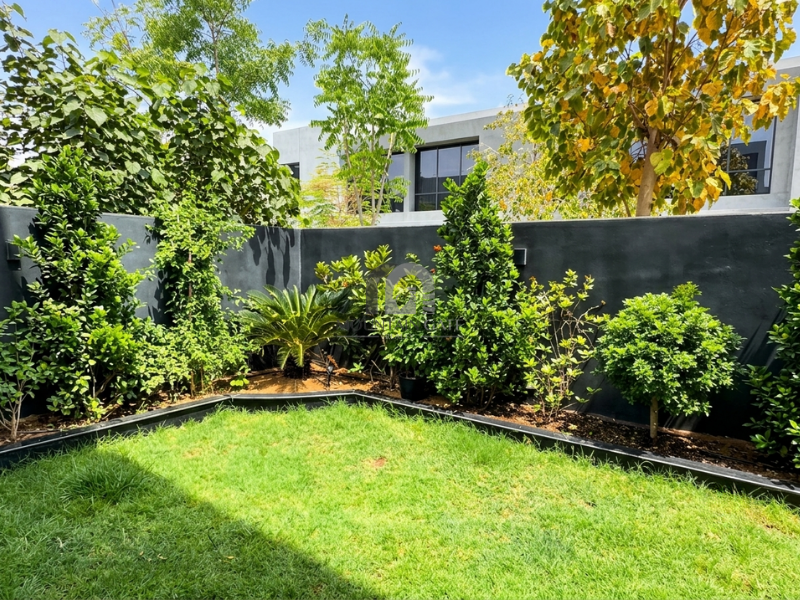 Corner Townhouse | All Rooms are Master | Vacant 3BR Tilal City Mountain Gate