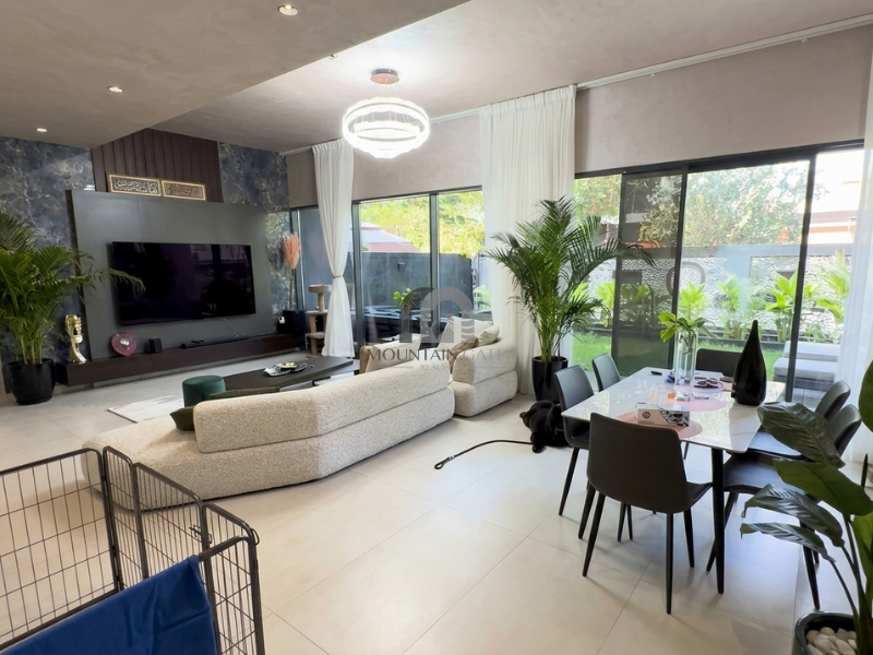 Corner Townhouse | All Rooms are Master | Vacant 3BR Tilal City Mountain Gate