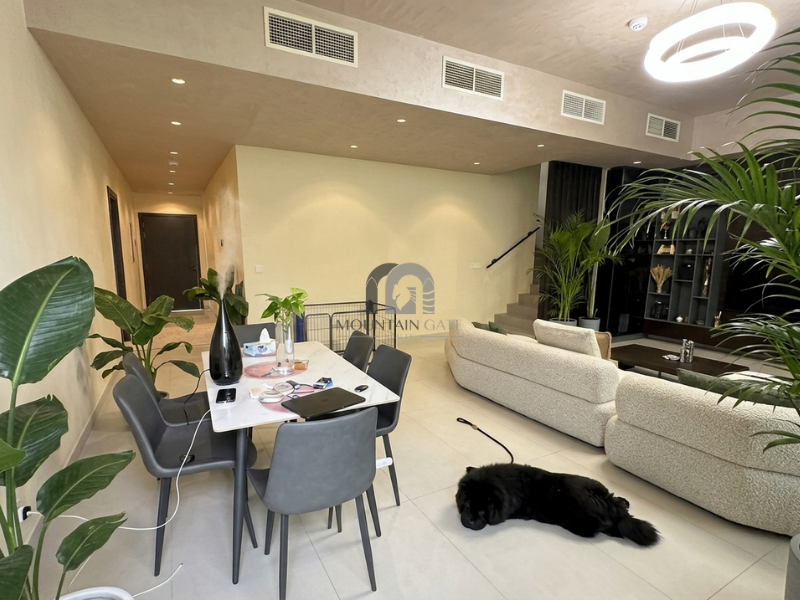 Corner Townhouse | All Rooms are Master | Vacant 3BR Tilal City Mountain Gate