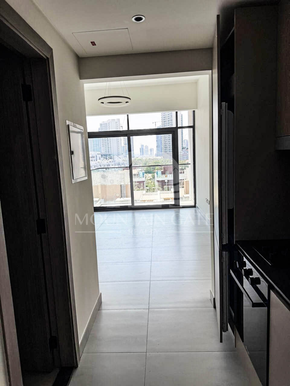 LUXURIOUS | VACANT | FITTED KITCHEN Jumeirah Village Circle Mountain Gate