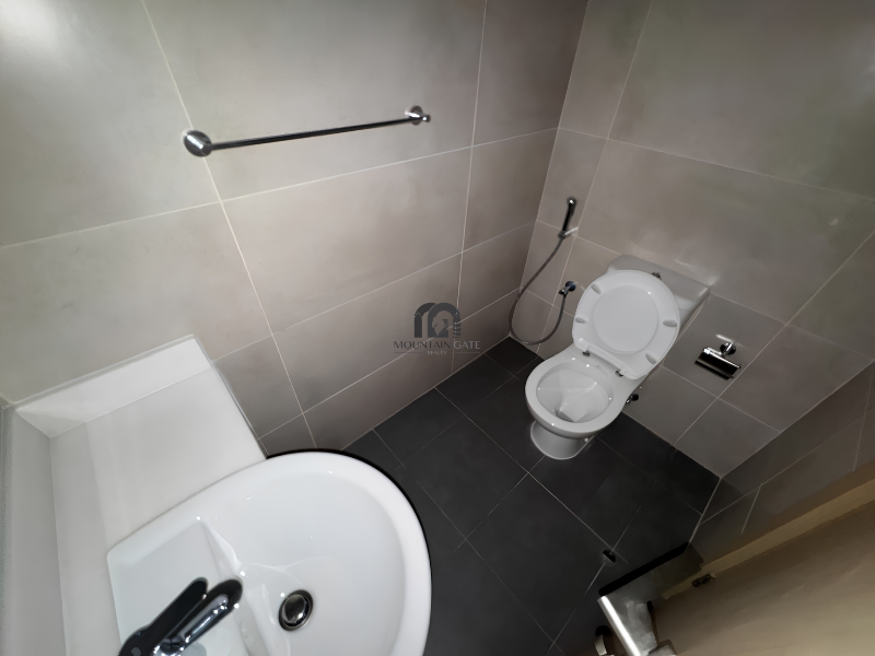 Large space | Laundry room | Side sea view 1BR Al Mamzar - Sharjah Mountain Gate