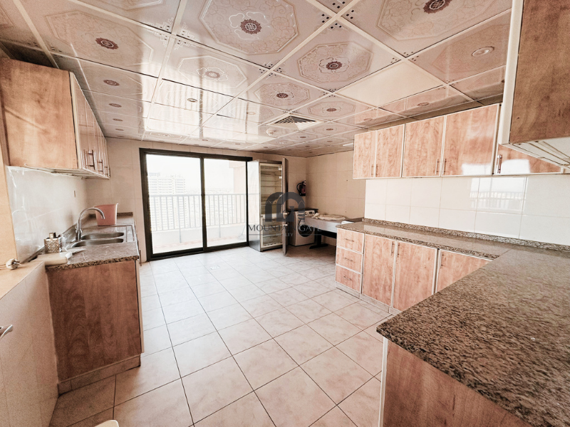 Duplex | Sea View | Hanging Villa 3BR Cornich Al Buhaira Mountain Gate