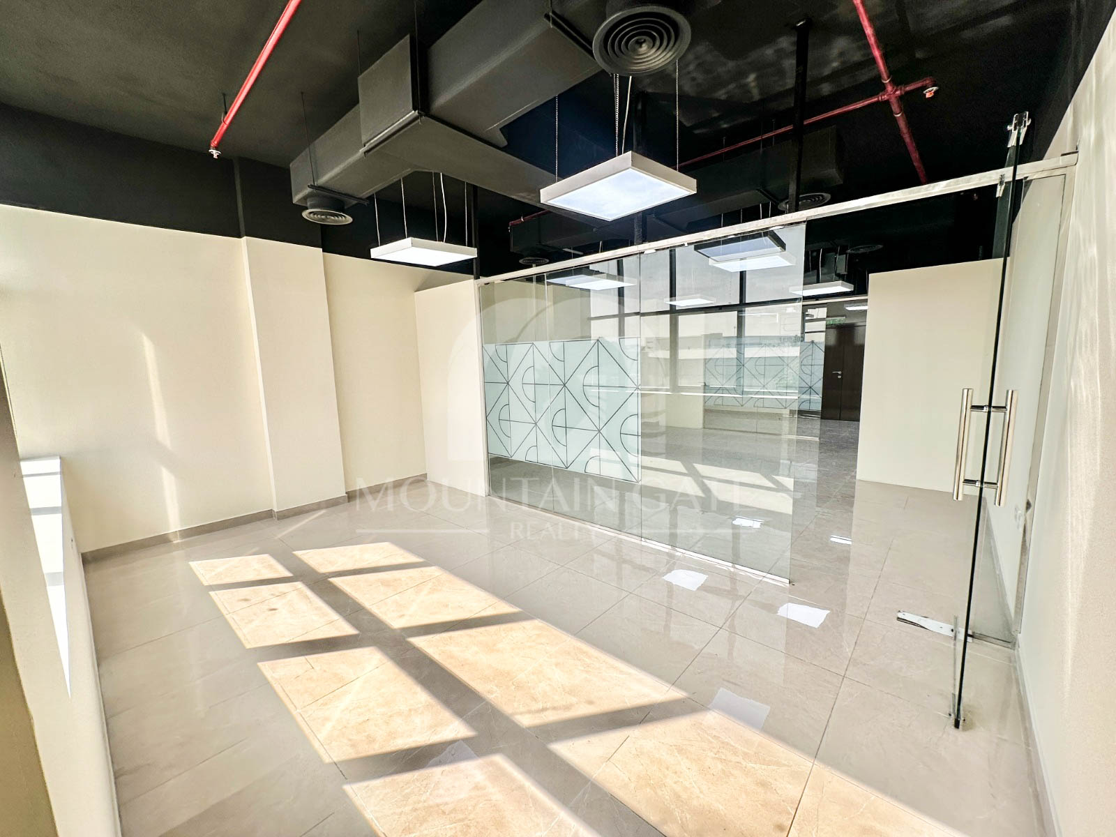 Business hub/ready/fitted/Great location Dubai Investment Park (DIP) Mountain Gate