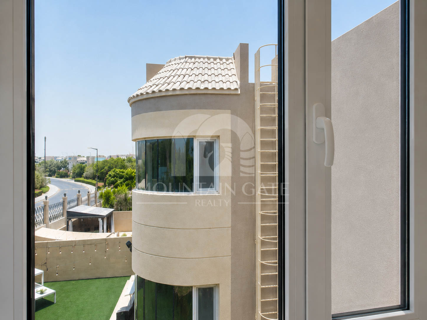 Investment Opportunity | Standalone Villa 4BR Living Legends Mountain Gate