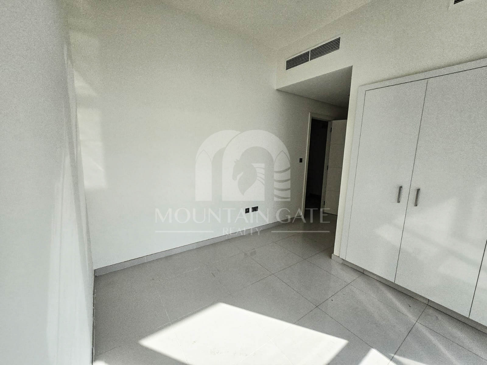 R2EE | Corner | L Shape | Spacious living room | 3BR Damac Hills 2 Mountain Gate