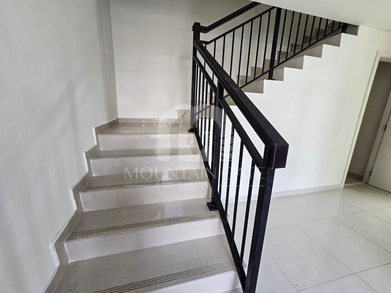 R2EE | Corner | L Shape | Spacious living room | 3BR Damac Hills 2 Mountain Gate