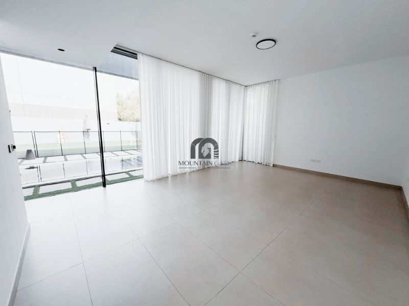 Luxury Villa | Pool | near stadiums and track 4BR Tilal City Mountain Gate