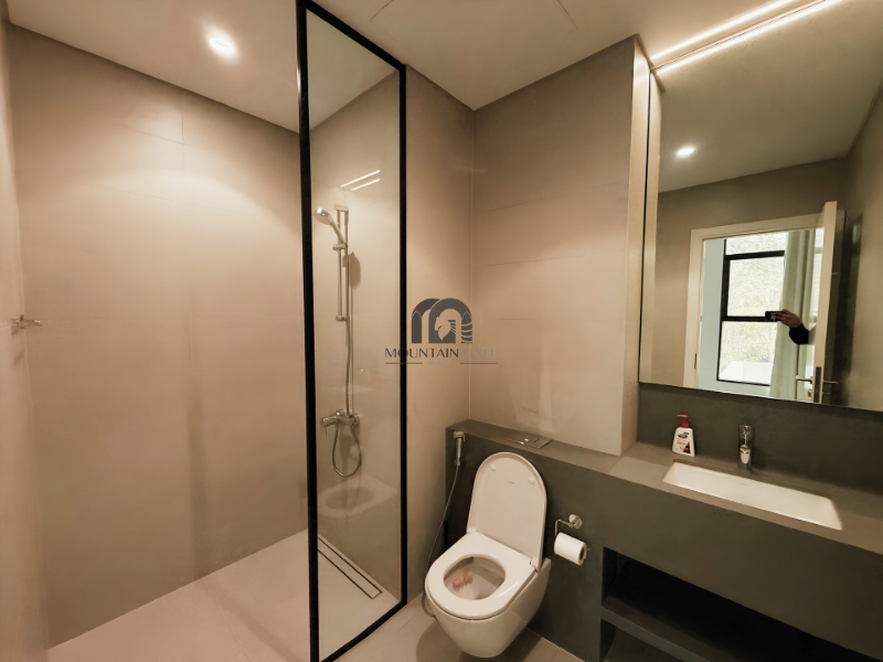 Luxury Villa | Pool | near stadiums and track 4BR Tilal City Mountain Gate