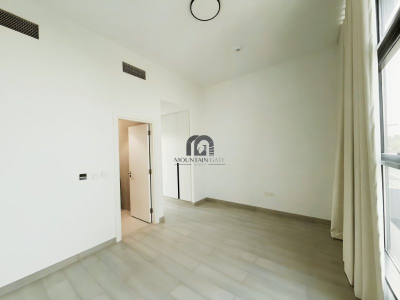 Luxury Villa | Pool | near stadiums and track 4BR Tilal City Mountain Gate