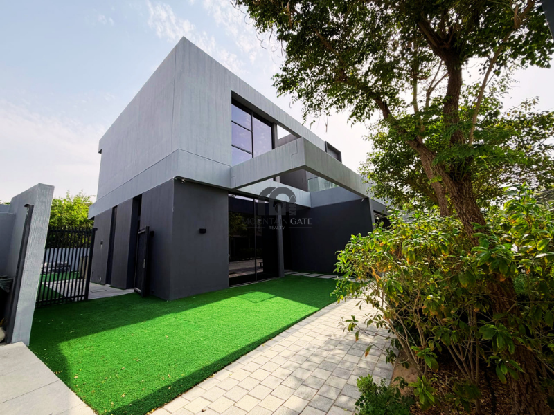 Luxury Villa | Pool | near stadiums and track 4BR Tilal City Mountain Gate