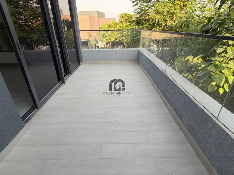 Luxury Villa | Pool | near stadiums| Corner 4BR Tilal City Mountain Gate