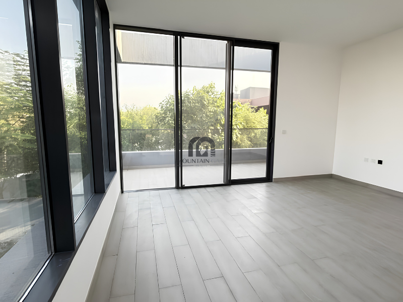 Luxury Villa | Pool | near stadiums| Corner 4BR Tilal City Mountain Gate
