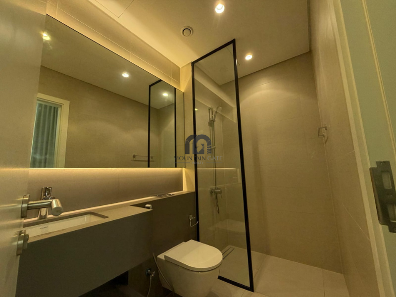 Luxury Villa | Pool | near stadiums| Corner 4BR Tilal City Mountain Gate