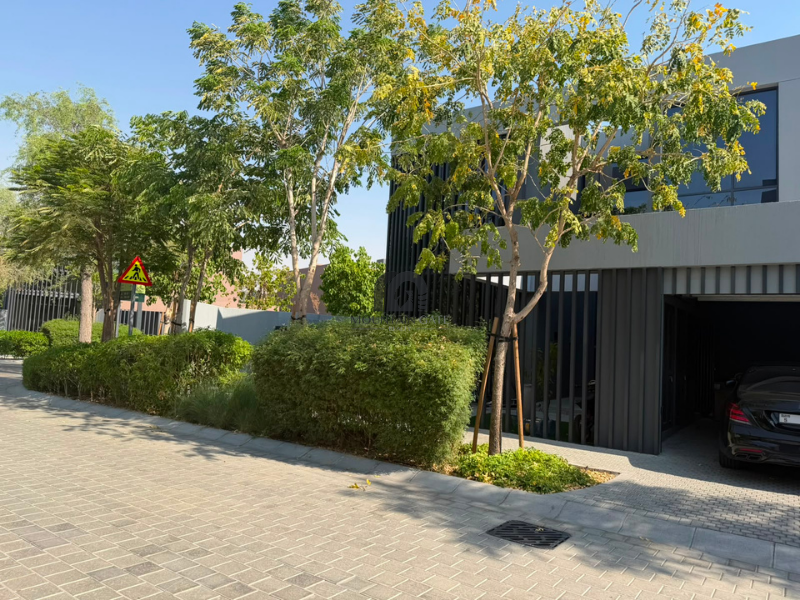 Luxury Villa | Pool | near stadiums| Corner 4BR Tilal City Mountain Gate