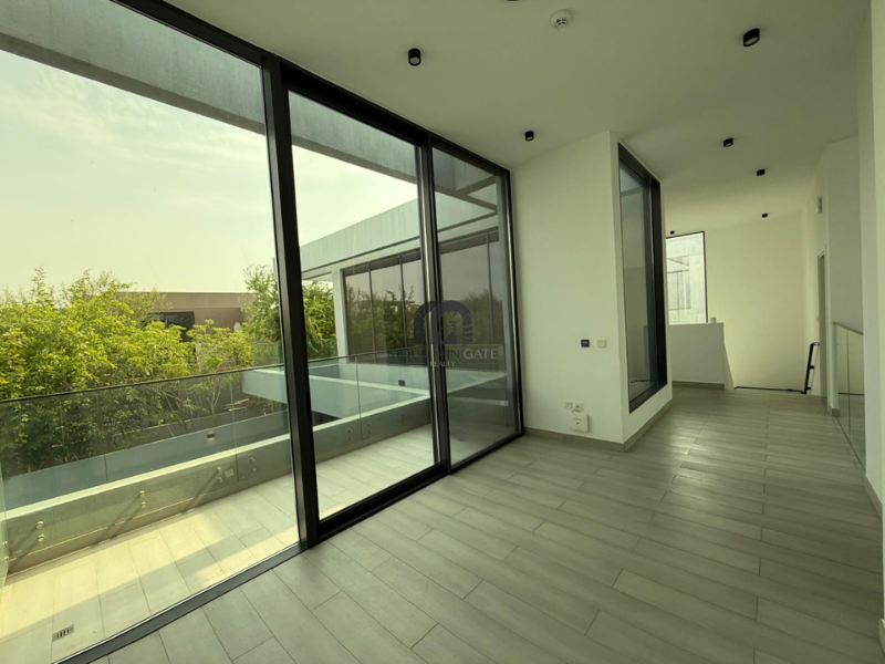 Luxury Villa | Pool | near stadiums| Corner 4BR Tilal City Mountain Gate