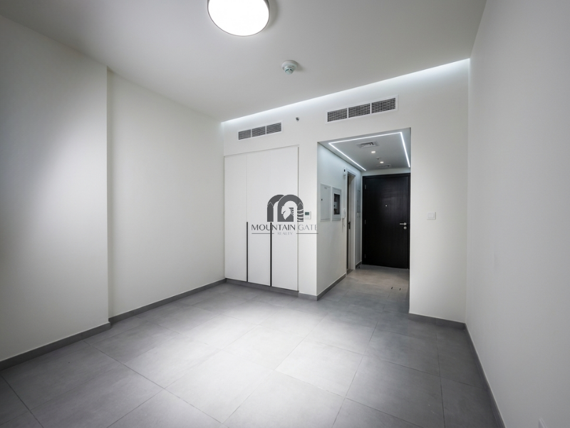 Premium studio ready to move & free amenities Aljada Mountain Gate