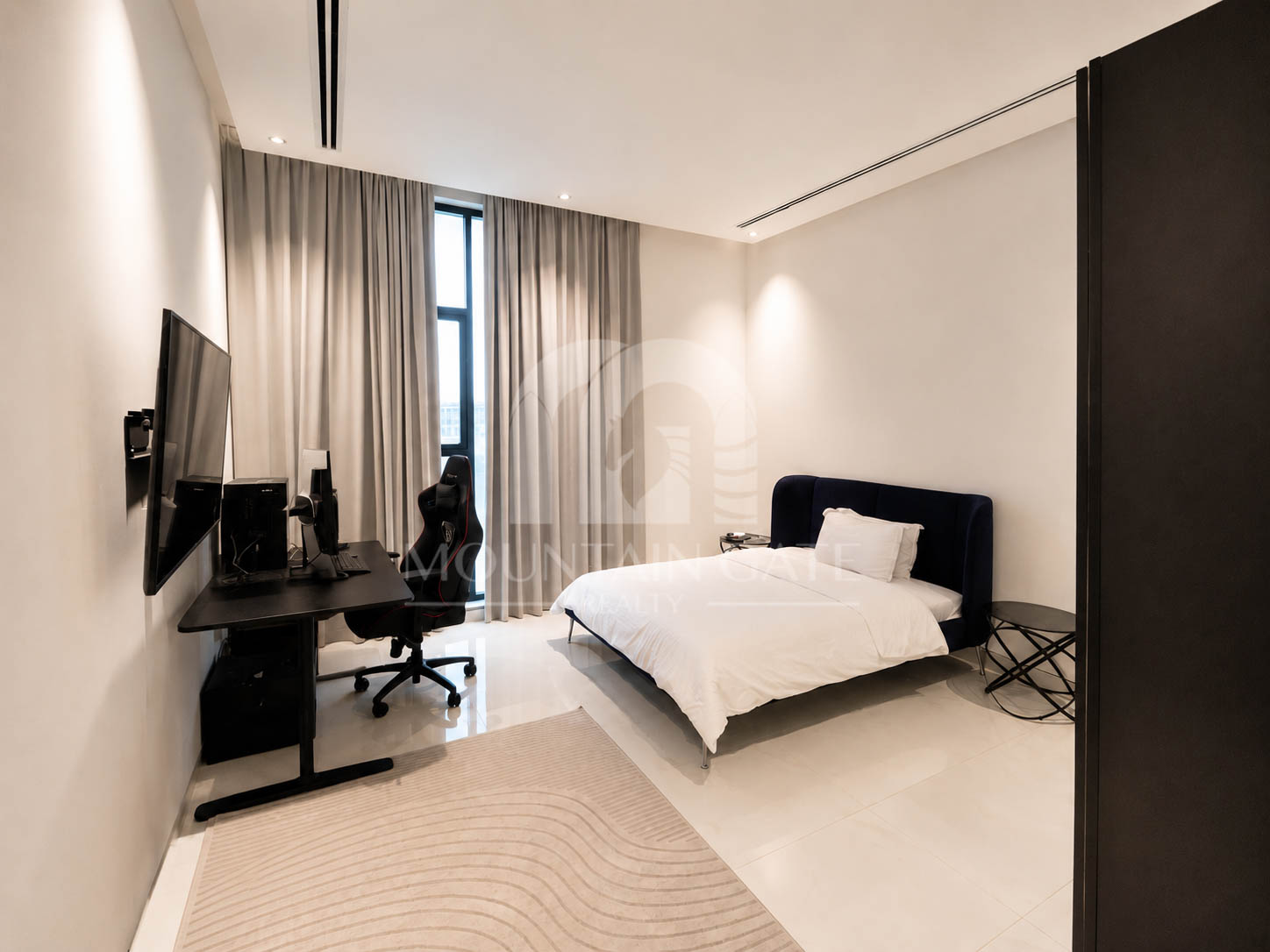 Brand New Commercial Villa | Ideal for Nursery 8BR Al Warsan Mountain Gate