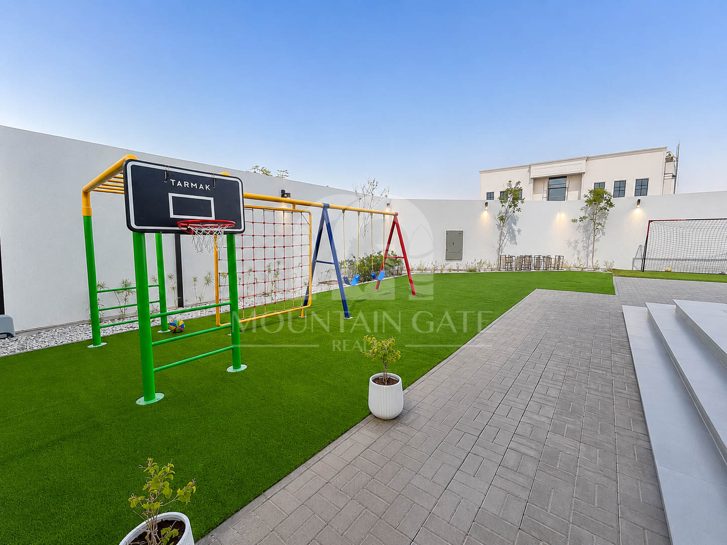 Brand New Commercial Villa | Ideal for Nursery 8BR Al Warsan Mountain Gate
