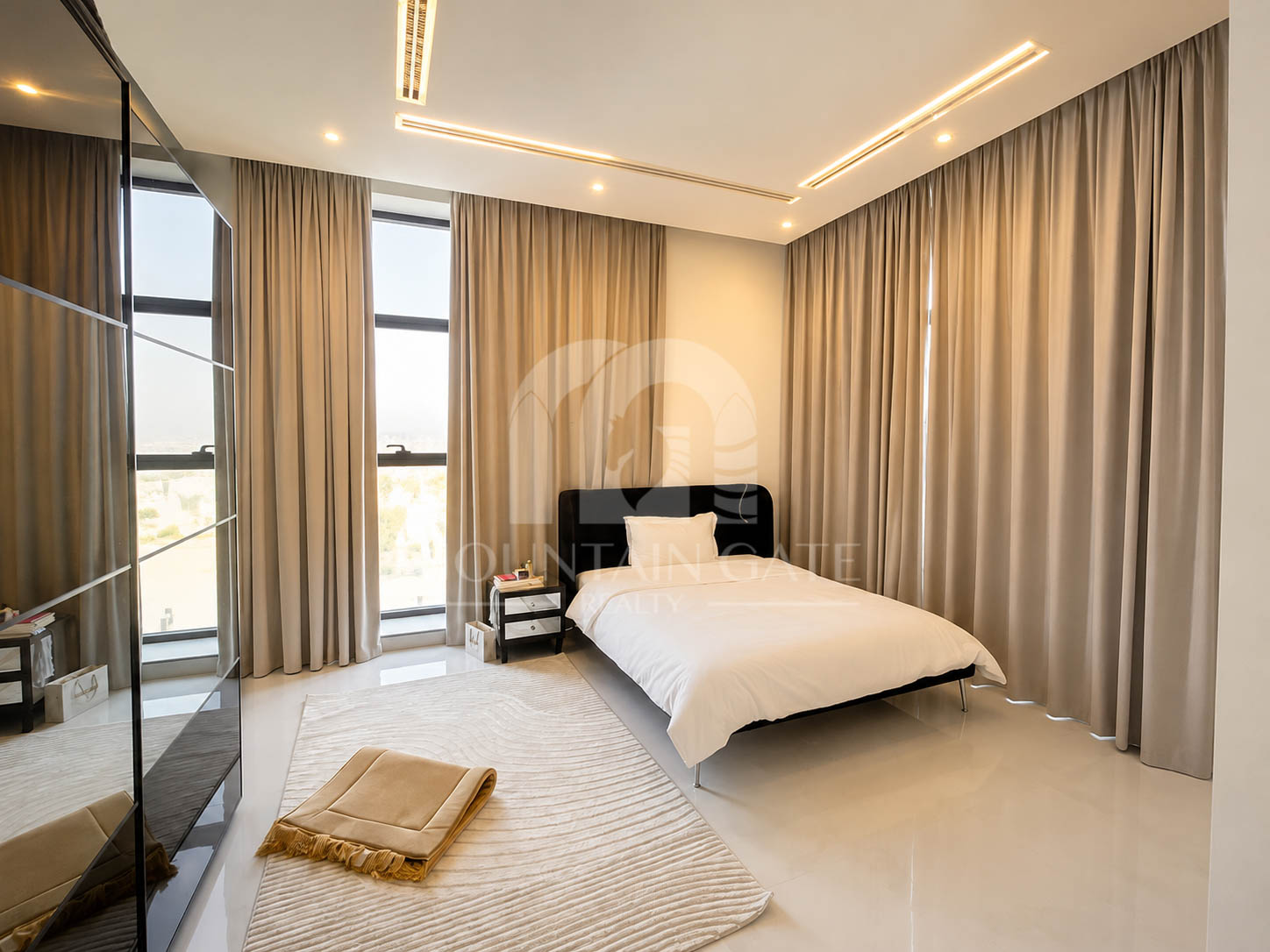Brand New Commercial Villa | Ideal for Nursery 8BR Al Warsan Mountain Gate