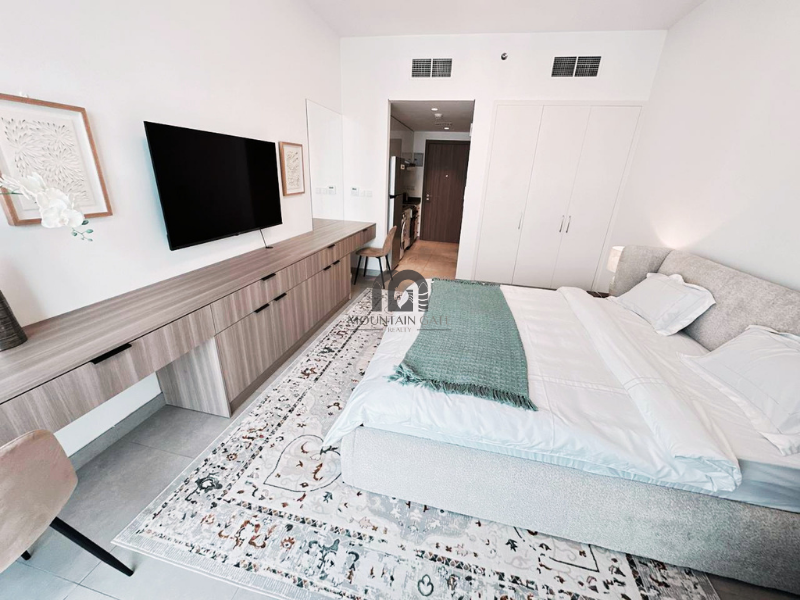 furnished studio | spacious layout | green views Aljada Mountain Gate