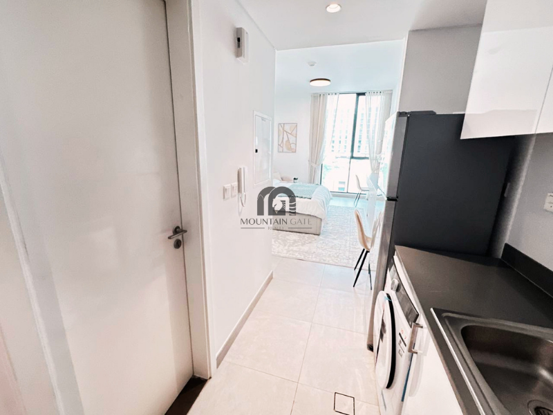 furnished studio | spacious layout | green views Aljada Mountain Gate