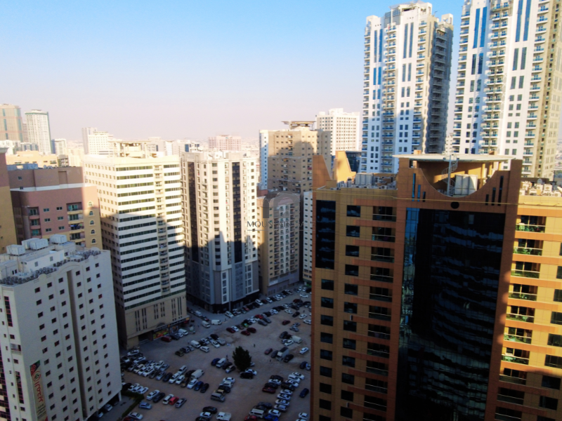 Spacious area | Gym and pool | services available