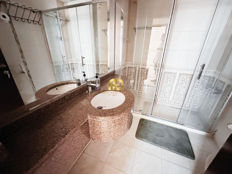 sea view | Family tower | Great price | Vacant 2BR الخان Mountain Gate