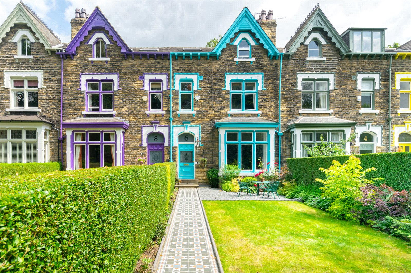 Houses for Sale in Oakwood, Leeds Preston Baker