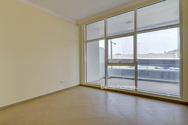 1 Bedroom Apartment in Dorra Bay