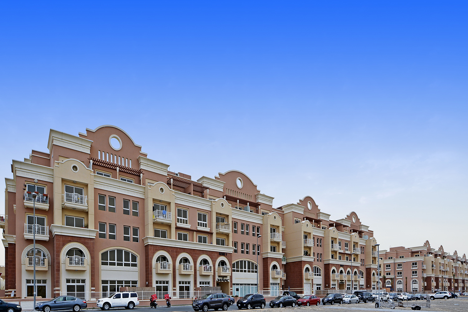 1 Bedroom Apartment in Rose 1