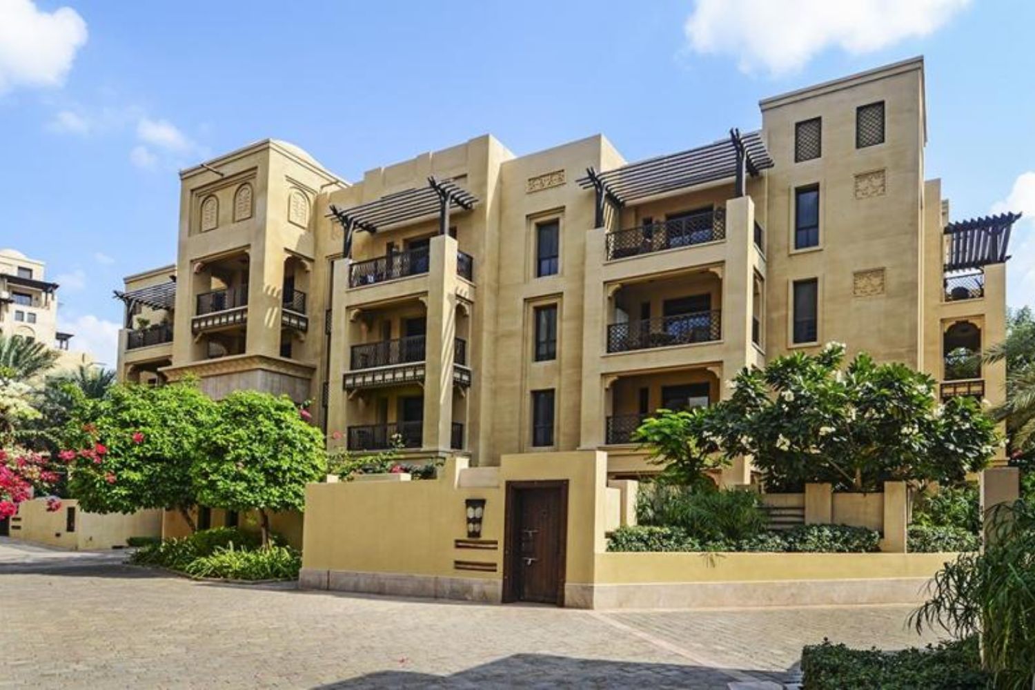 1 Bedroom Apartment in Reehan 6