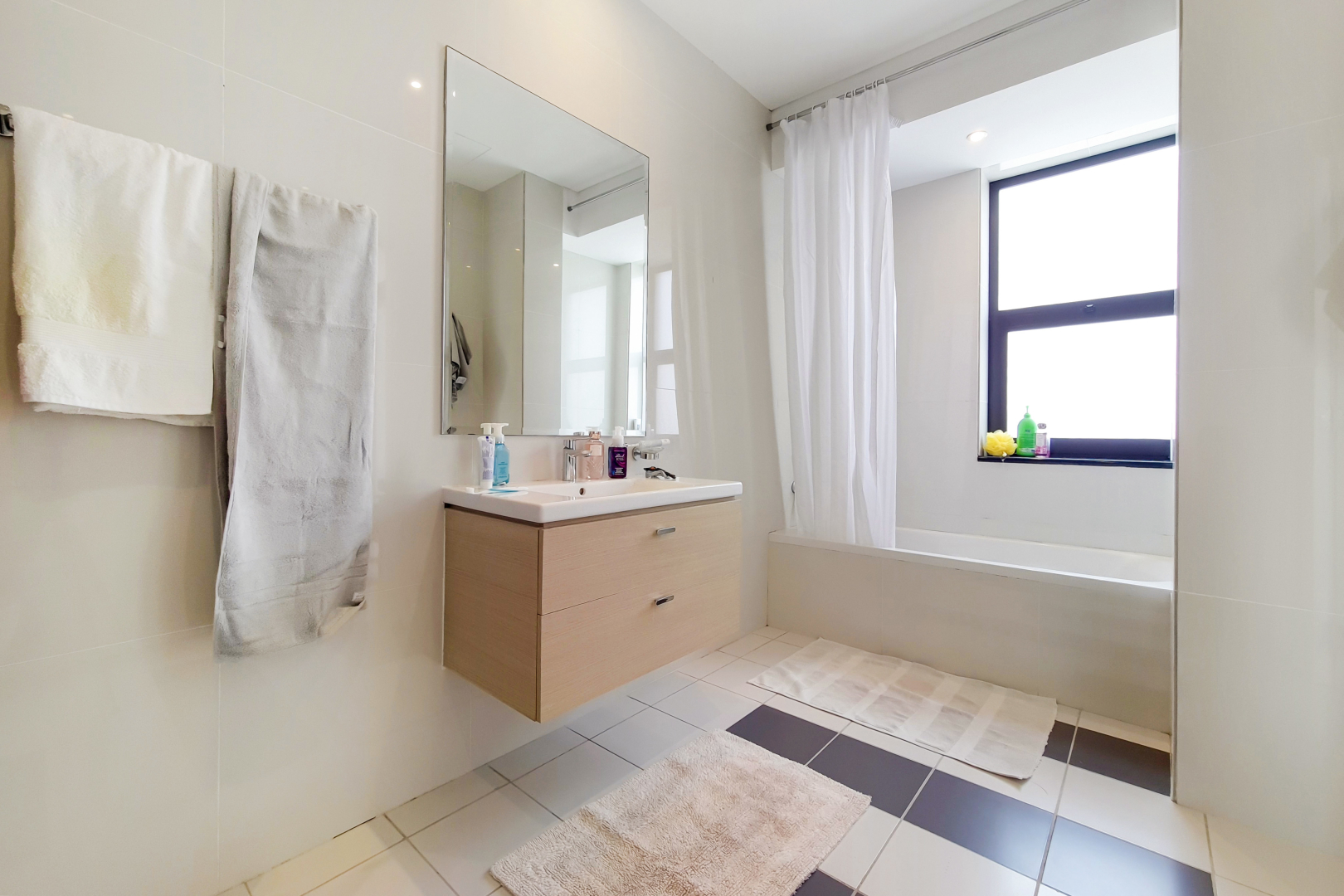 3 Bedrooms Villa in Silver Springs