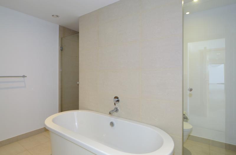 3 Bedrooms Apartment in Building A