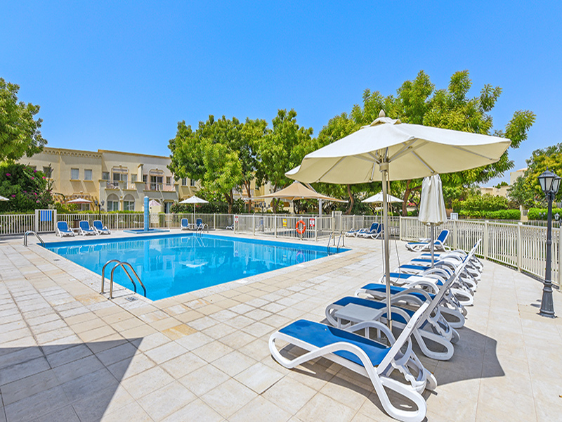 3 Bedrooms Villa in Springs 11