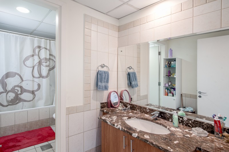 3 Bedrooms Villa in Springs 11