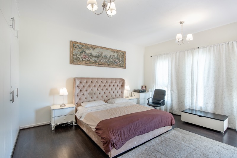 3 Bedrooms Villa in Springs 11