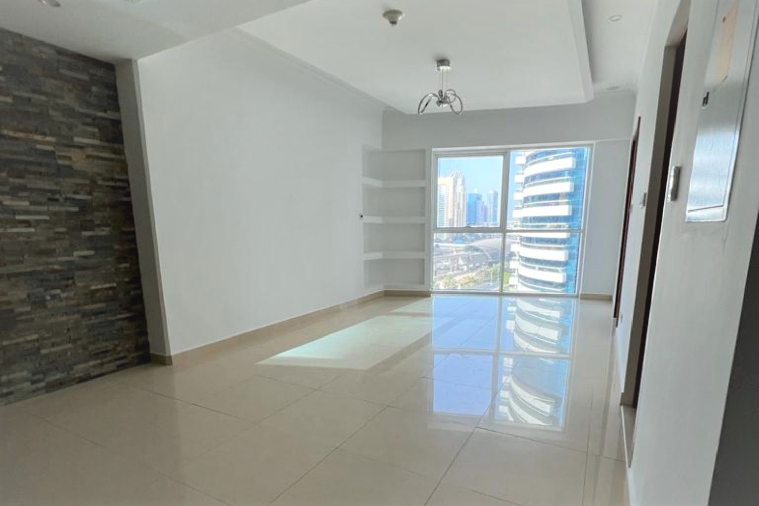1 Bedroom Apartment in Saba Tower 3