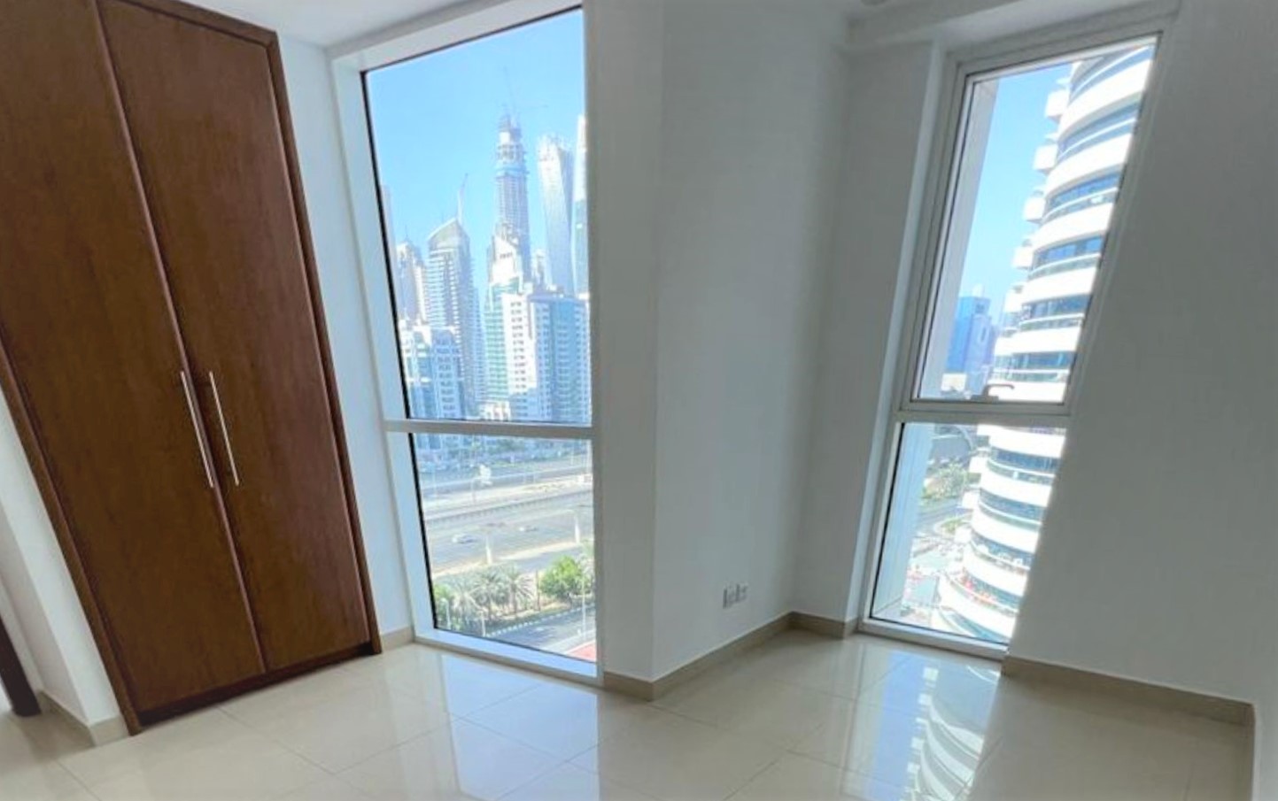 1 Bedroom Apartment in Saba Tower 3
