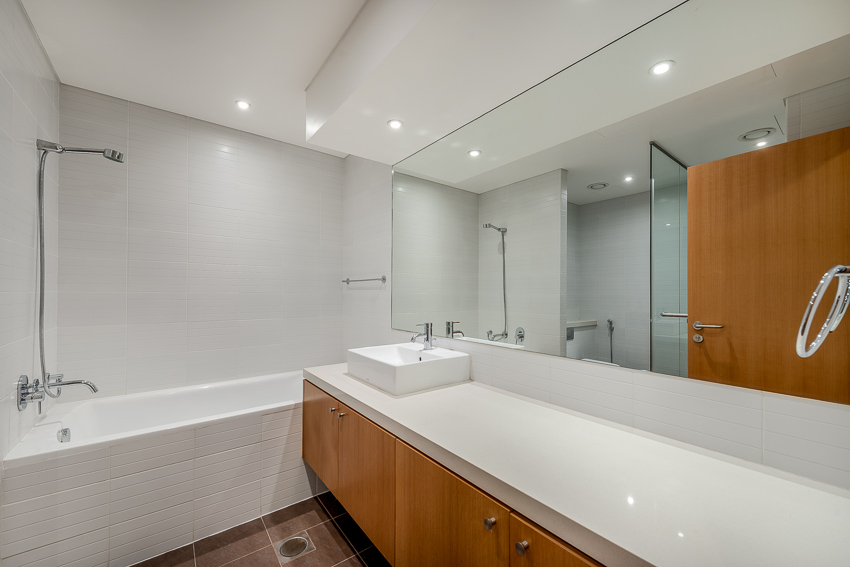 4 Bedrooms Apartment in Al Nada 2