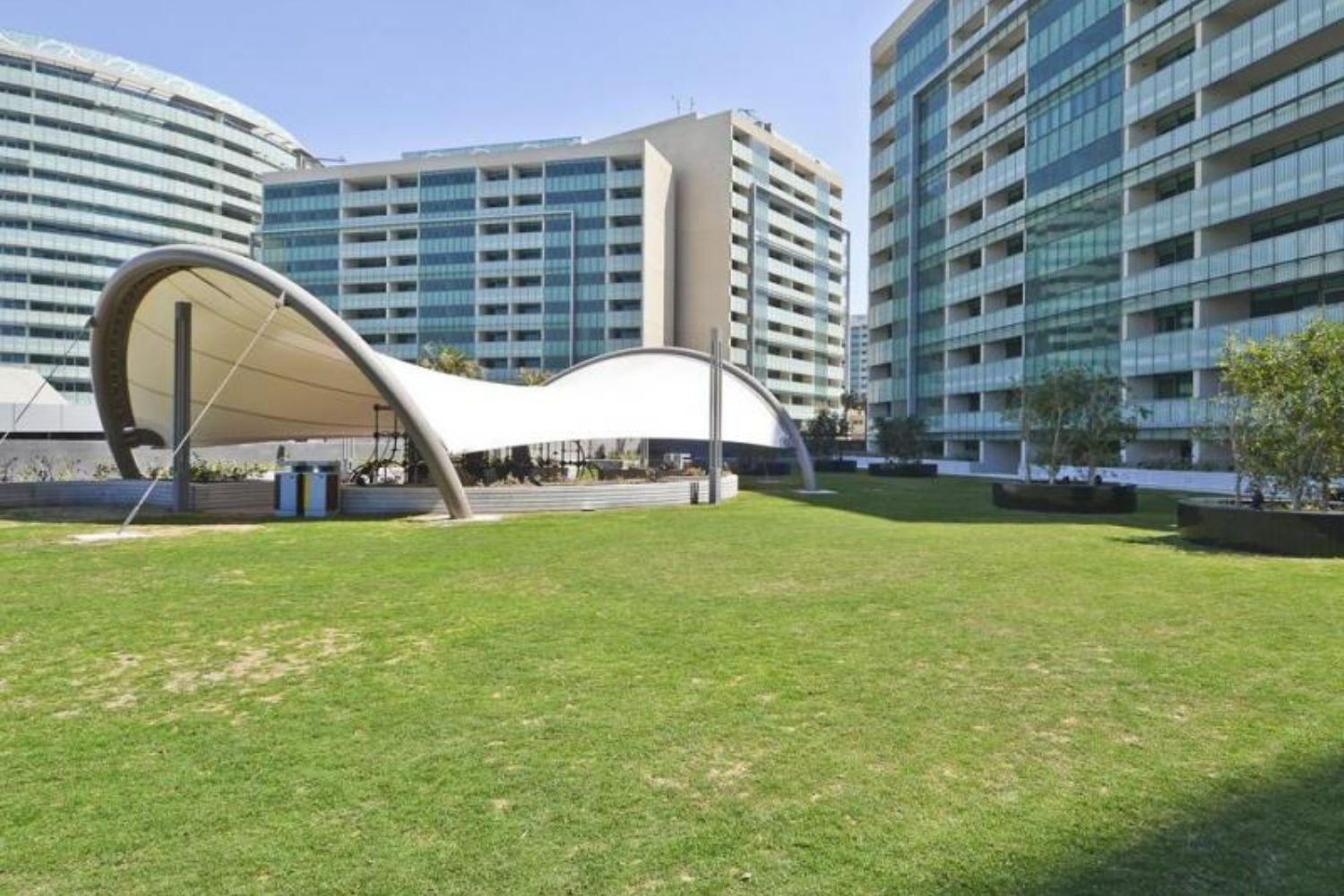 2 Bedrooms Apartment in Al Maha