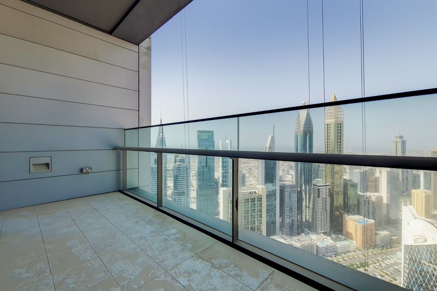 2 Bedrooms Apartment in Index Tower