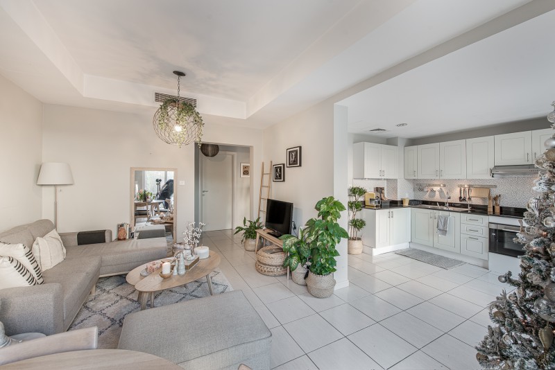 2 Bedrooms Villa in Springs 2
