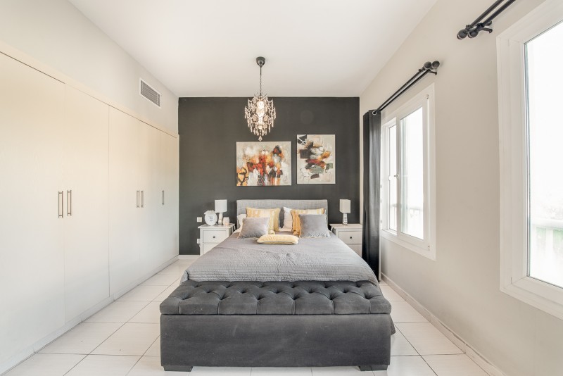 2 Bedrooms Villa in Springs 2