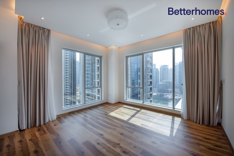 3 Bedrooms Apartment in Shemara Tower