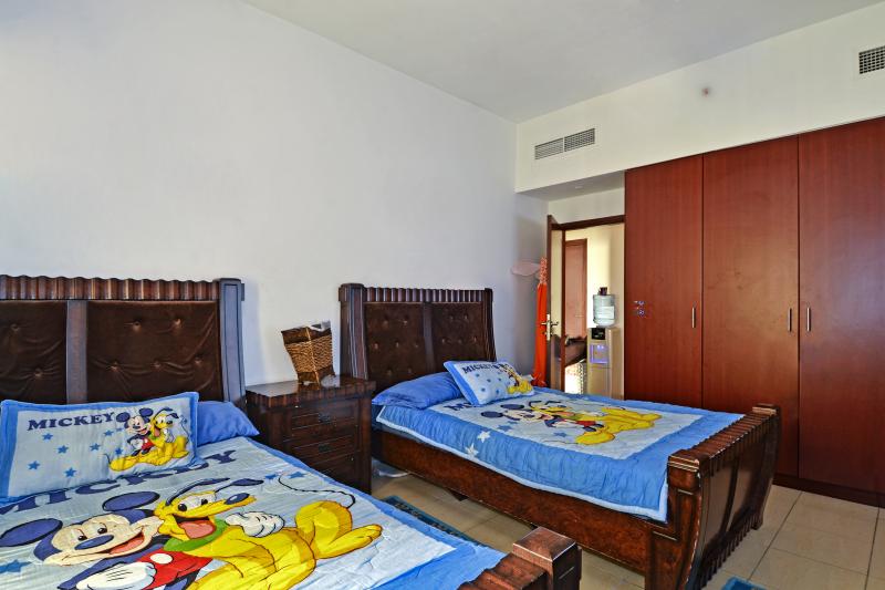 2 Bedrooms Apartment in Sadaf 6